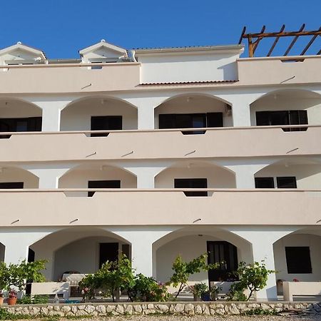 Apartments And Rooms With Parking Space Metajna, Pag - 4120 Dış mekan fotoğraf