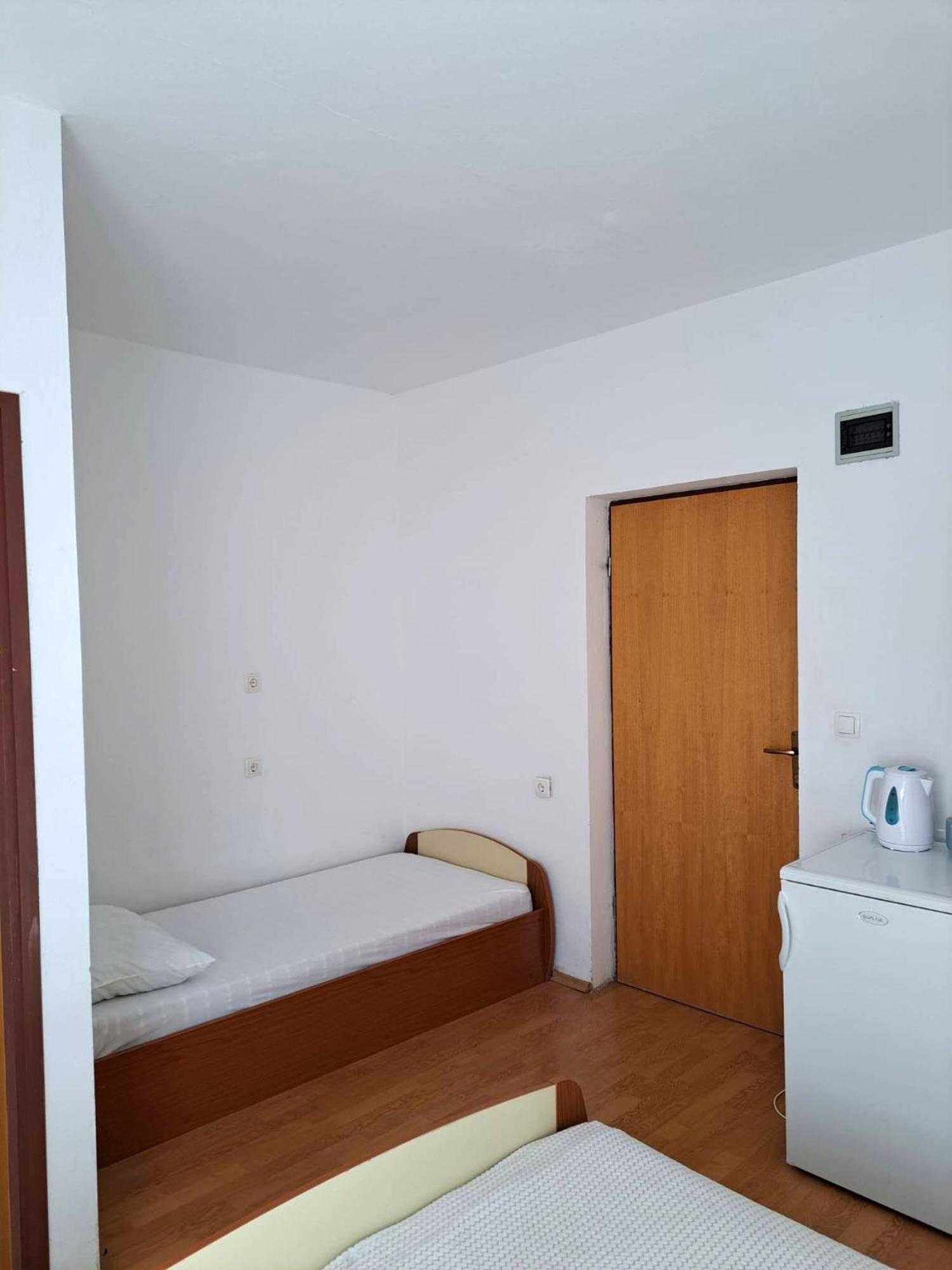 Apartments And Rooms With Parking Space Metajna, Pag - 4120 Oda fotoğraf